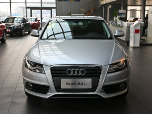 2011款2.0TFSI CVT运动版 整体外观