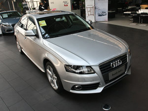 2011款2.0TFSI CVT运动版 整体外观