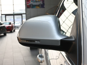 20112.0TFSI CVT\Ӱ ^