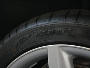 20112.0TFSI CVT\Ӱ ^