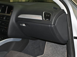 20112.0TFSI CVT\Ӱ g