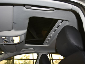 20112.0TFSI CVT\Ӱ g