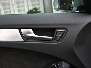 20112.0TFSI CVT\Ӱ g