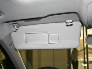 20112.0TFSI CVT\Ӱ g