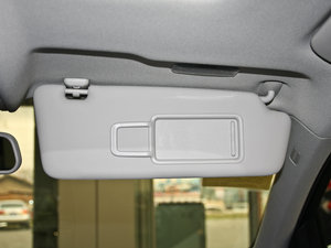 20112.0TFSI CVT\Ӱ g