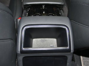 20112.0TFSI CVT\Ӱ g