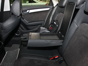 20112.0TFSI CVT\Ӱ g