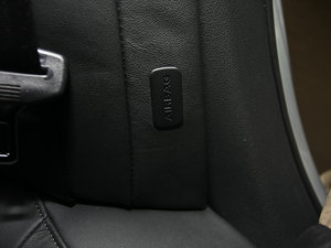 20112.0TFSI CVT\Ӱ g