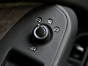 20112.0TFSI CVT\Ӱ п؅^(q)