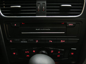 2011款2.0TFSI CVT运动版 音响调节