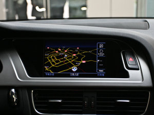 2011款2.0TFSI CVT运动版 中控台显示屏