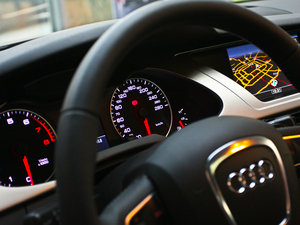 2011款2.0TFSI CVT运动版 中控区