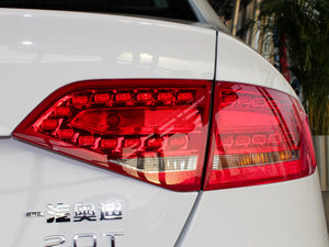 20112.0TFSI CVT˜ʰ β