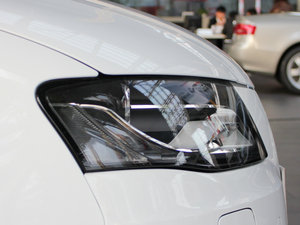 20112.0TFSI CVT˜ʰ ^