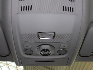 20112.0TFSI CVT˜ʰ g