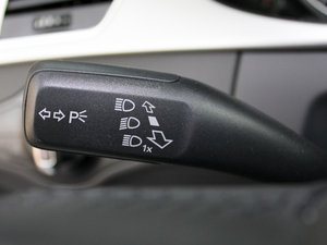 20112.0TFSI CVT˜ʰ п؅^