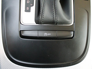 20112.0TFSI CVT˜ʰ п؅^