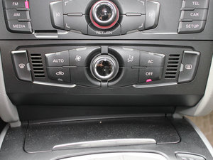 2011款1.8TFSI CVT舒适版 空调调节