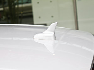 20112.0TFSI CVTA (x)(ji)^