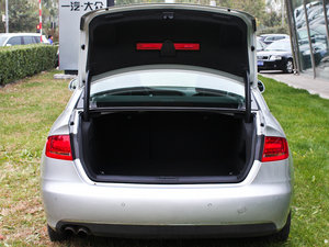 2011款2.0TFSI CVT豪华版 空间座椅