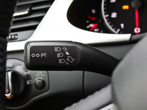 20112.0TFSI CVTA п؅^