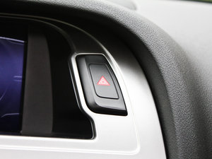 20112.0TFSI CVTA п؅^