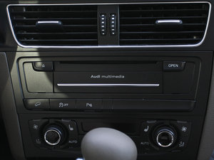 2011款2.0T 舒适版 音响调节