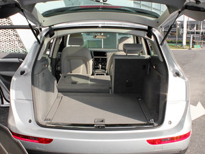 2011款2.0T 技术版 空间座椅