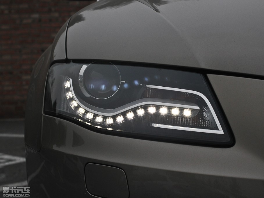 2012WA4L 2.0TFSI CVTm