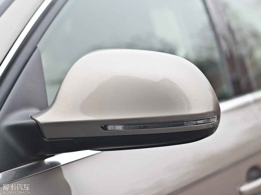 2012?yun)WA4L 2.0TFSI CVTm