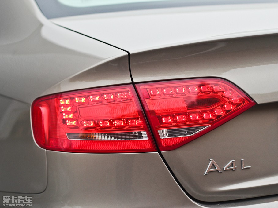 2012WA4L 2.0TFSI CVTm