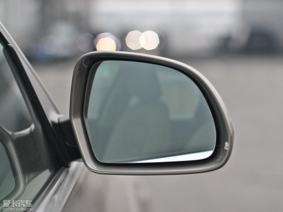 2012WA4L 2.0TFSI CVTm