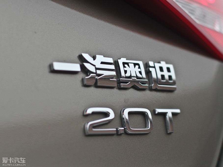 2012?yun)WA4L 2.0TFSI CVTm