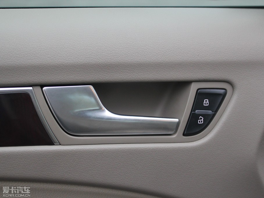 2012WA4L 2.0TFSI CVTm