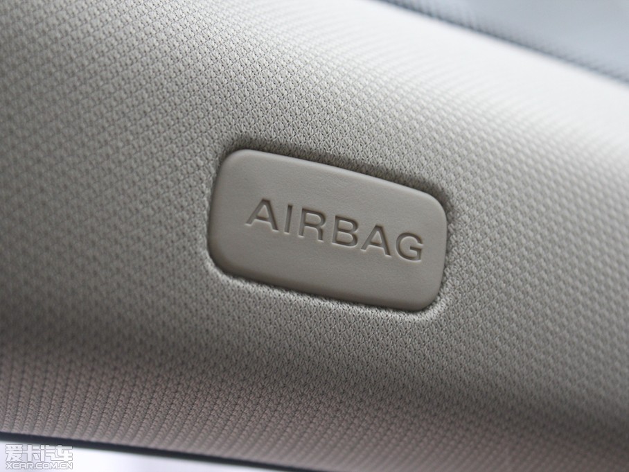 2012WA4L 2.0TFSI CVTm