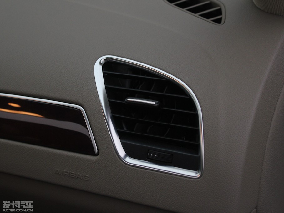 2012WA4L 2.0TFSI CVTm