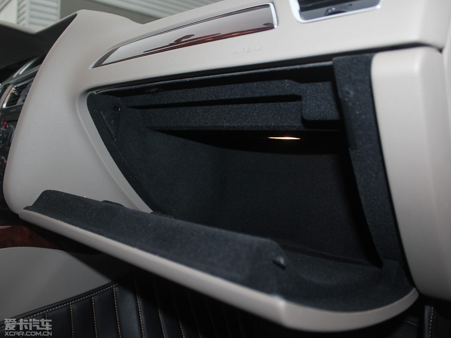 2012?yun)WA4L 2.0TFSI CVTm