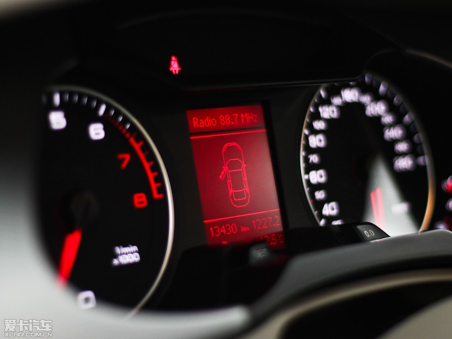 2012WA4L 2.0TFSI CVTm