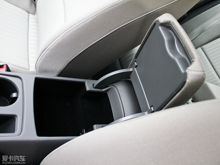 2012WA4L 1.8TFSI CVTm