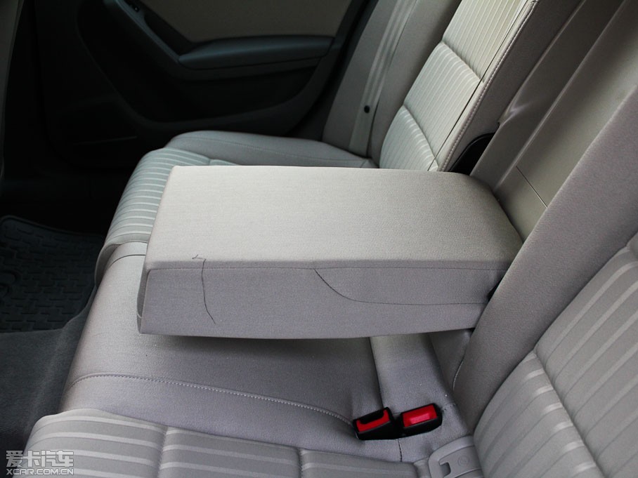 2012WA4L 1.8TFSI CVTm