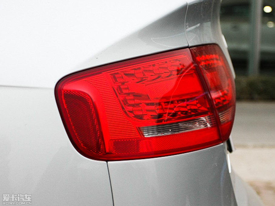 2012WA4L 2.0TFSI CVTA