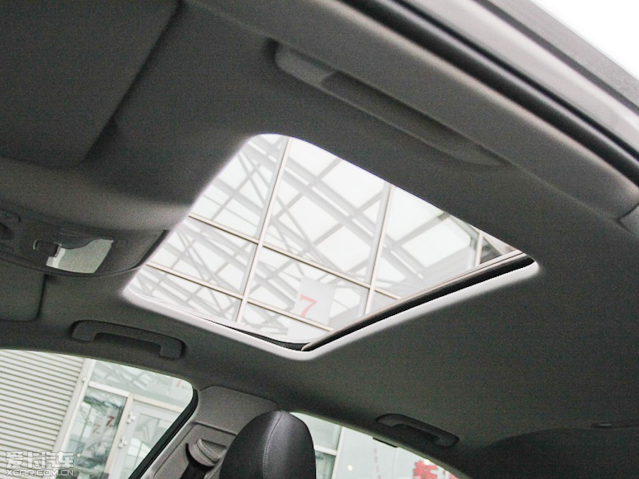 2012?yun)WA4L 2.0TFSI CVTA