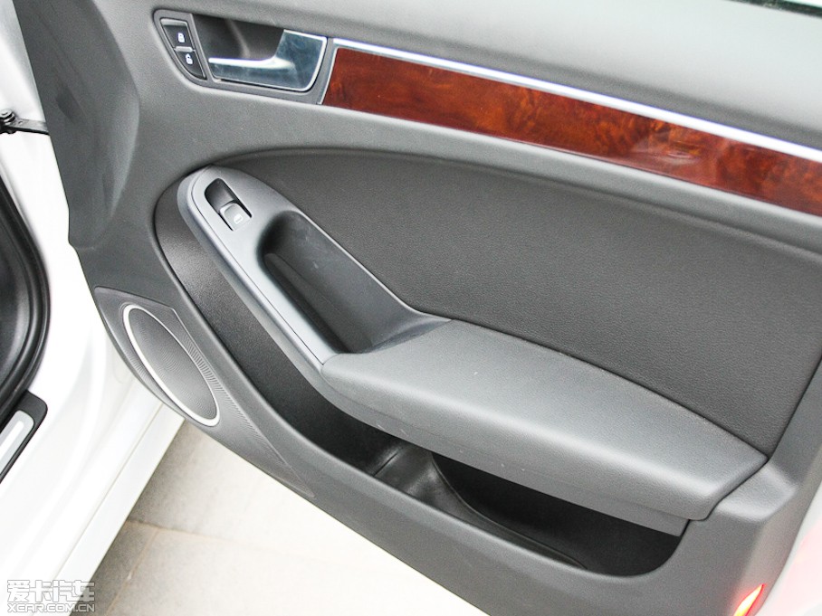 2012WA4L 2.0TFSI CVTA