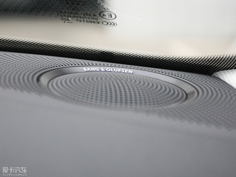 2012?yun)WA4L 2.0TFSI CVTA