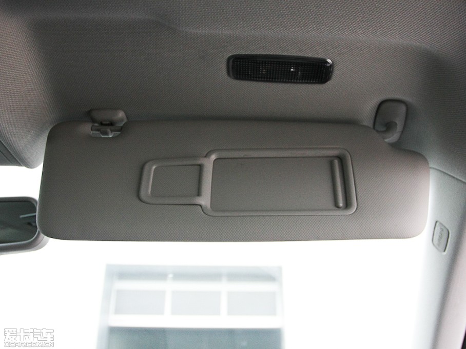 2012?yun)WA4L 2.0TFSI CVTA