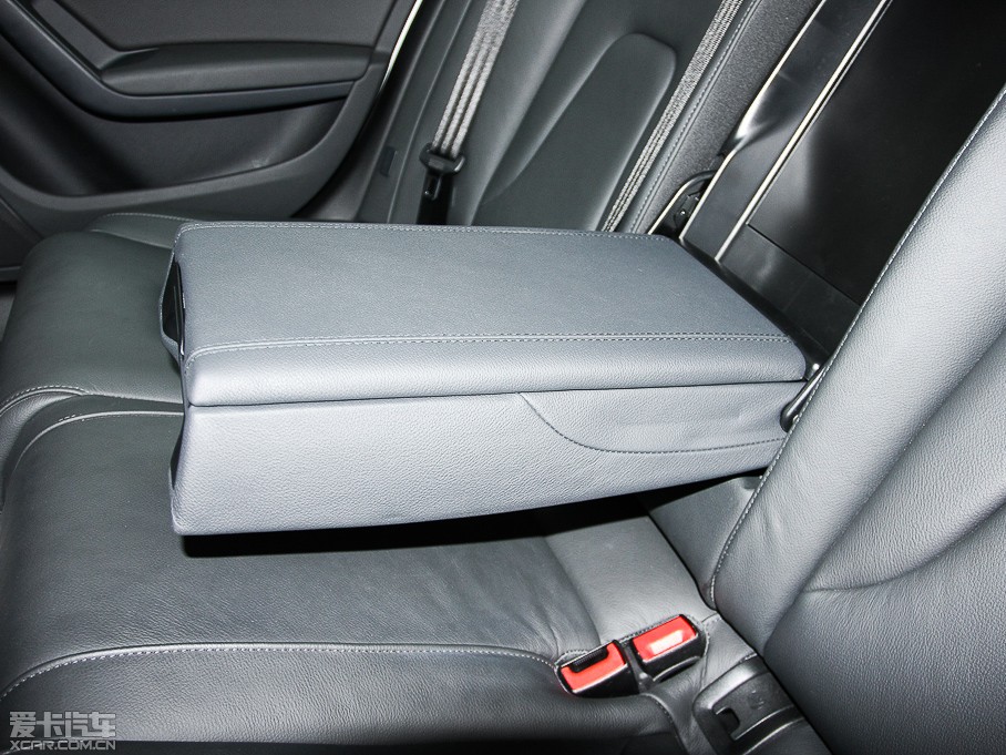 2012WA4L 2.0TFSI CVTA