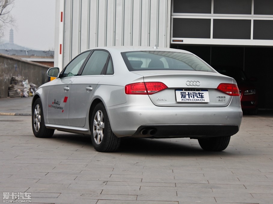 2012?yun)WA4L 2.0TFSI CVTg(sh)