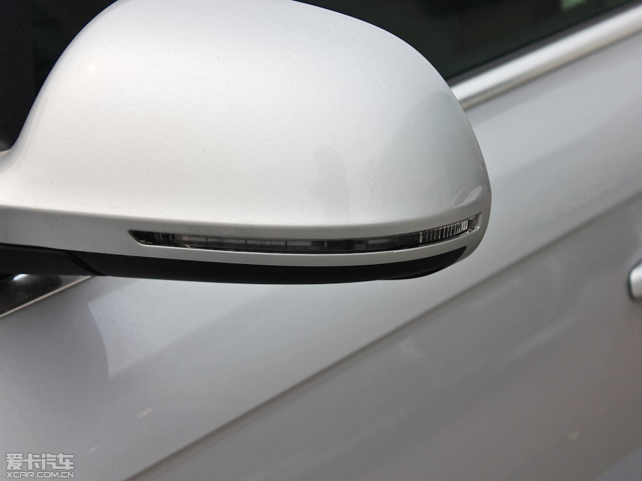 2012WA4L 2.0TFSI CVTg