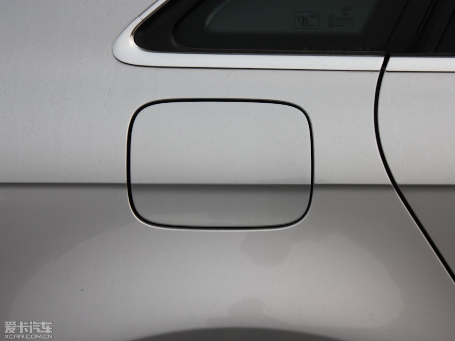 2012WA4L 2.0TFSI CVTg