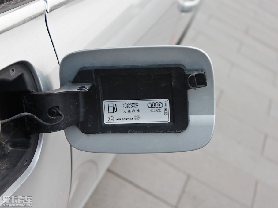 2012?yun)WA4L 2.0TFSI CVTg(sh)